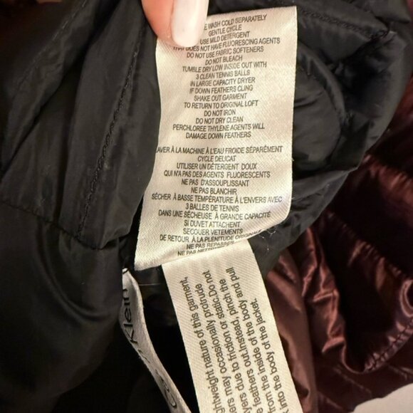 Calvin Klein Black Down Puffer Jacket – 90% Duck Down Fill, Warm Winter Coat - Picture 8 of 8